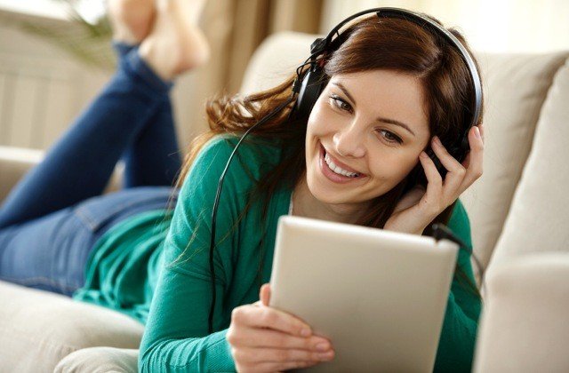 Audible social media gets its first commercial setting, HearMeOut