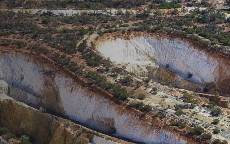 Aurumin strengthens Sandstone position with new tenement grants
