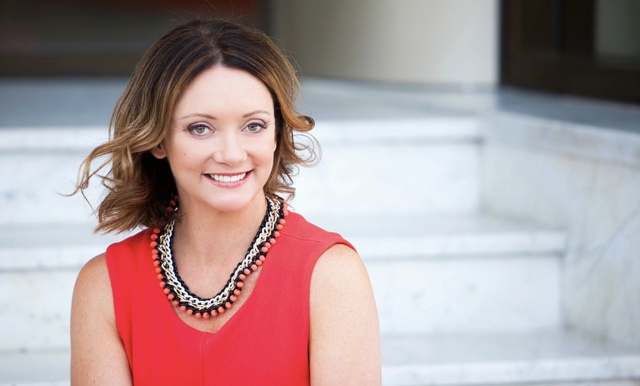 Amanda Stevens retail experience