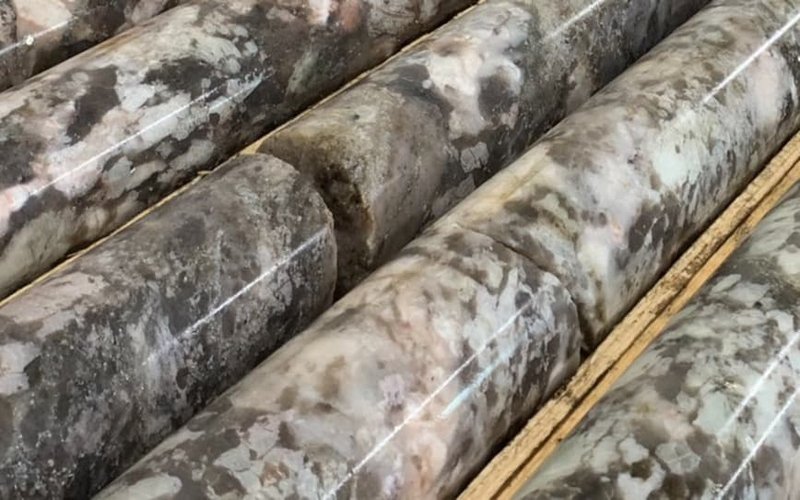Critical Resources intersects multiple spodumene zones at Mavis Lake project