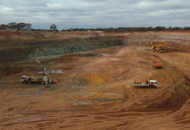 Empire Resources ERL grade control drilling Penny's Find gold second round