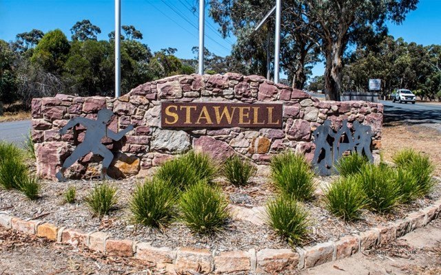 Graphite play Battery Minerals to proceed on Victorian gold-copper acquisition