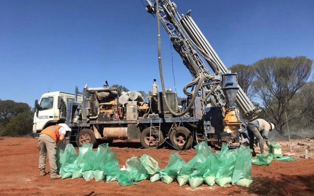 Lithium Australia reports high-grade lithium assays from Youanmi maiden drilling program