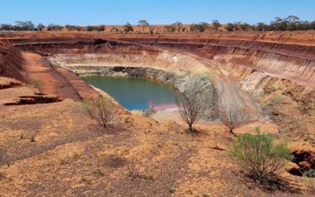 Lunnon Metals starts deep drilling at Kenilworth nickel-gold target