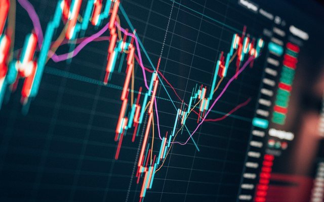 Weekly review: market overcomes gloom with a solid week of rises