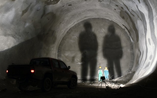 Mining expenditure lifestyle directors Makcorp Steve Rosewell