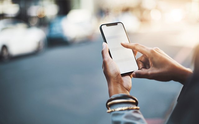 Nanoveu’s antiviral smartphone screen protector effective against human coronaviruses
