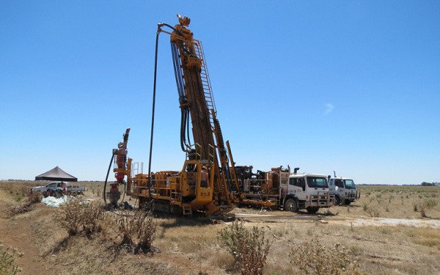 Navarre Minerals hits more high-grade gold at flagship Irvine project