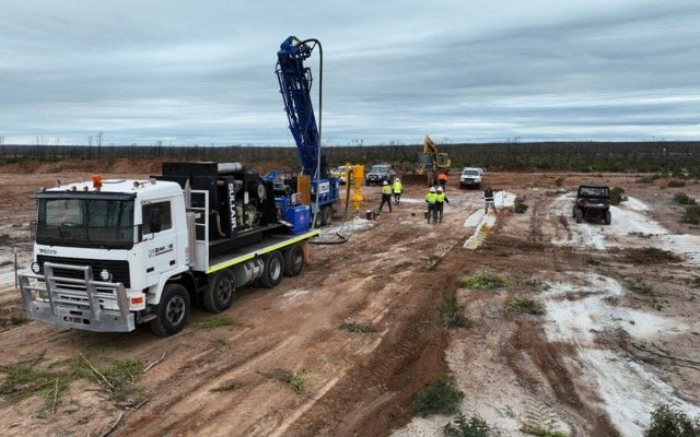 New assays from Kat Gap drilling return high-grade gold hits for Classic Minerals