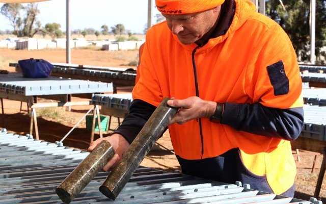 Peel Mining’s share purchase plan attracts $10.3m in subscriptions