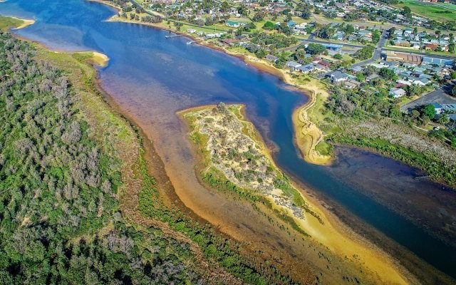 Phoslock Environmental Technologies to produce new phosphorus absorption product for running waters