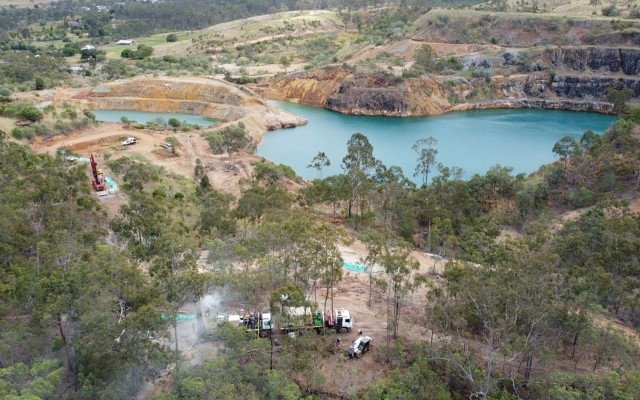 QMines reveals ‘outstanding’ results from drilling at Woods Shaft target