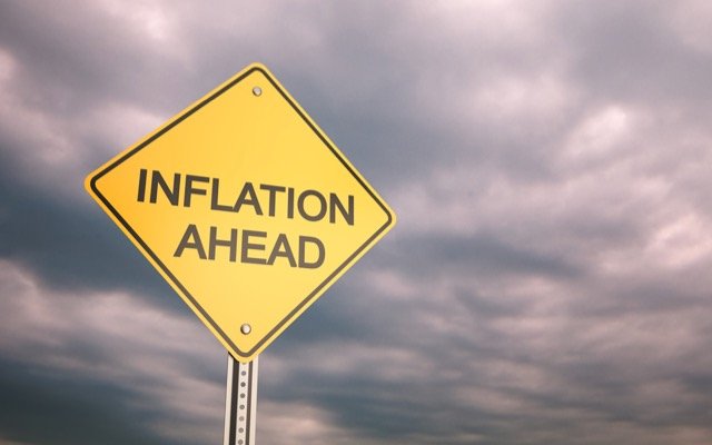 Reserve Bank warns Australians of higher interest rates against rising inflation