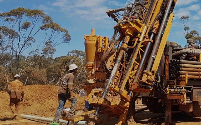 Zenith Minerals kicks off lithium-gold exploration program at Split Rocks project